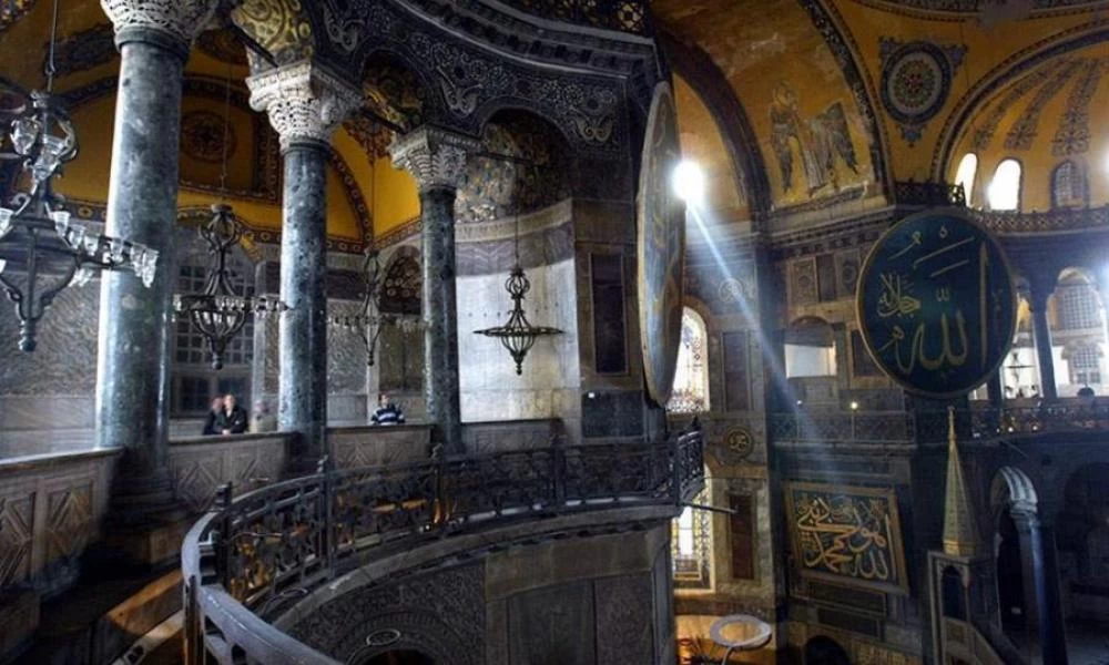 Καθηγητής του Πρίνστον: Η Τουρκία μετέτρεψε την Αγιά Σοφιά σε λάφυρο πολέμου